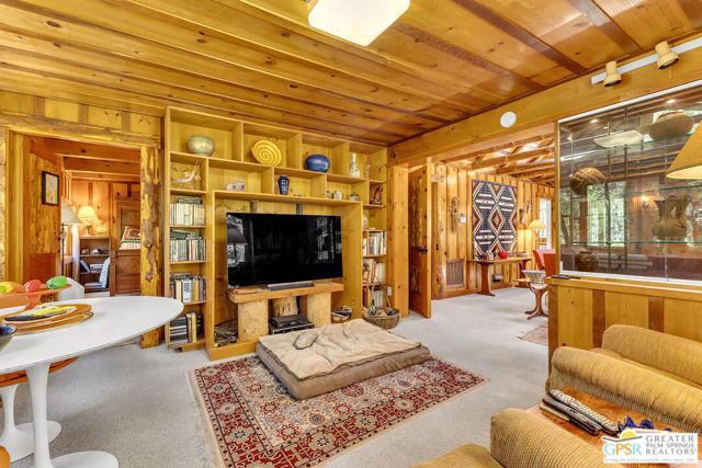 Image 19 of 70 For 25100 Indian Rock Road