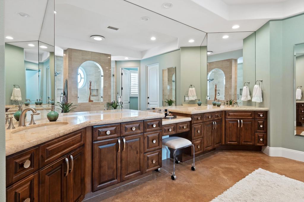 MLS #219136610DA image #24