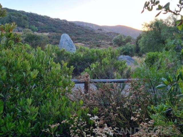 8209 Mesa, Santee CA: https://media.crmls.org/mediaz/9ff53757-d5ae-4284-8387-90e05982eab9.jpg