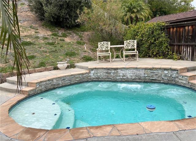 29870 Watson Court, Highland CA: https://media.crmls.org/mediaz/9ff58c51-1e43-42ad-a6dc-e86d2e4ca5d0.jpg