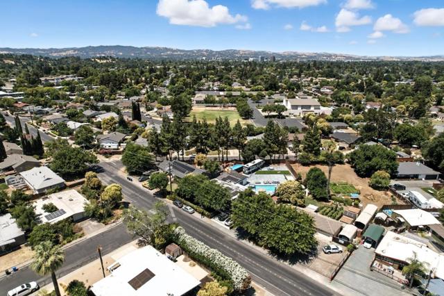 1579 West Street, Concord CA: https://media.crmls.org/mediaz/9ff5f8ad-1f5e-4d2e-8622-c6c4c2da270b.jpg