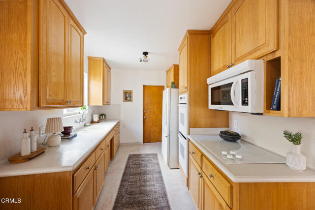 Detail Gallery Image 10 of 25 For 9527 Broadway, Temple City,  CA 91780 - 3 Beds | 1/1 Baths