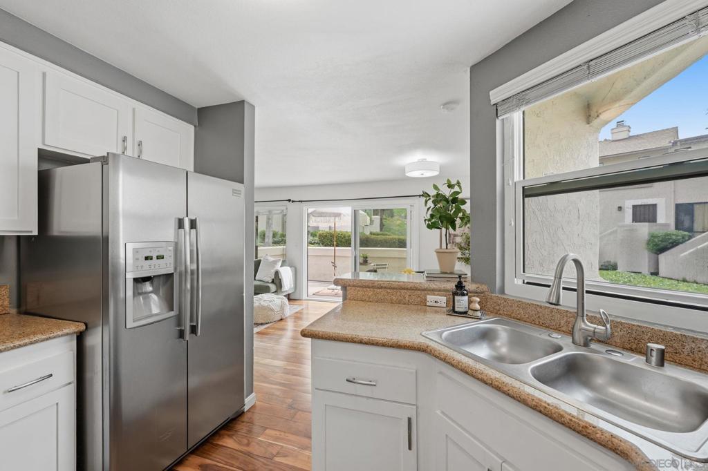 2746 Ariane - photo 14