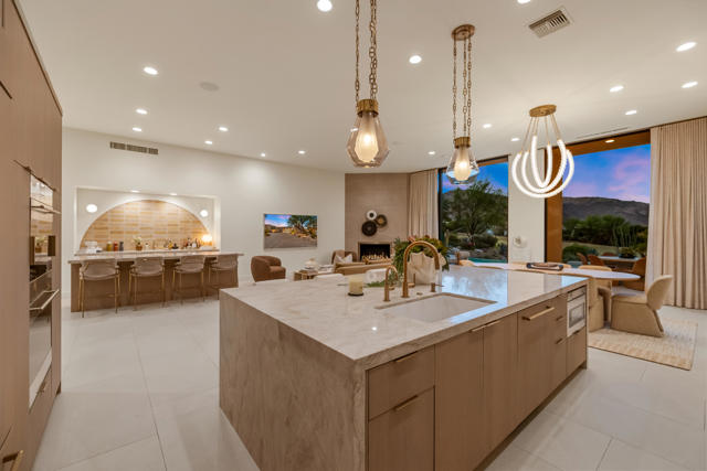 244 Wikil Place, Palm Desert, CA 92260