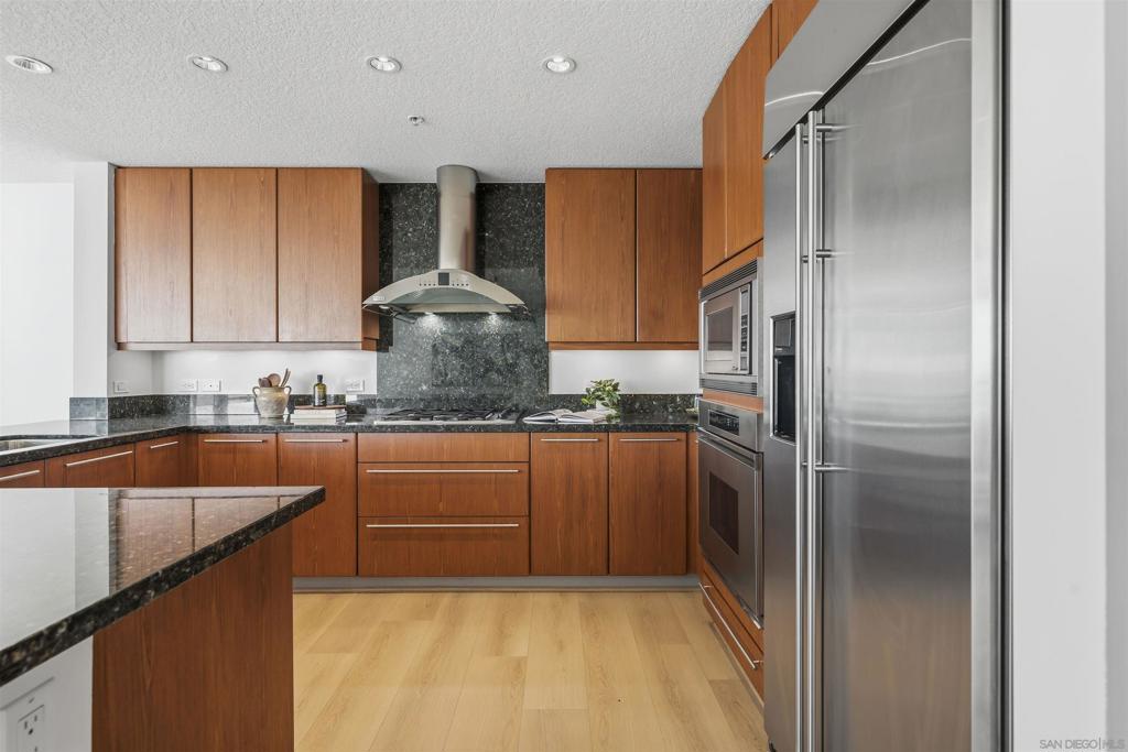 1199 Pacific Hwy - photo 9