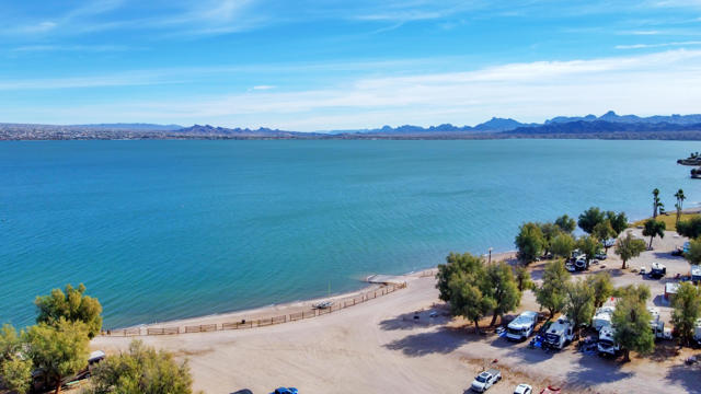 Image 76 of 83 For 12600 Havasu Lake Road