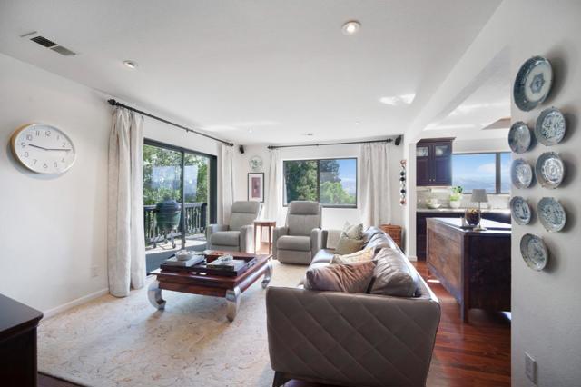 17750 Trumpp Court, Morgan Hill CA: https://media.crmls.org/mediaz/9ff90ee2-7830-44eb-82a9-919b2f58fc82.jpg