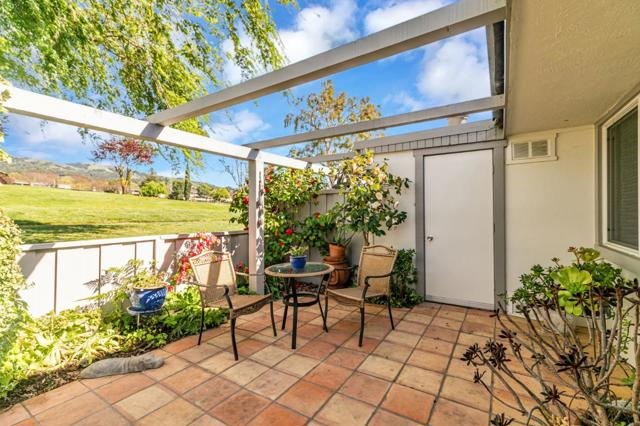 5076 Cribari Bluffs, San Jose CA: https://media.crmls.org/mediaz/9ffa3cb0-c27e-4e9e-ba9d-109a23d1ef51.jpg