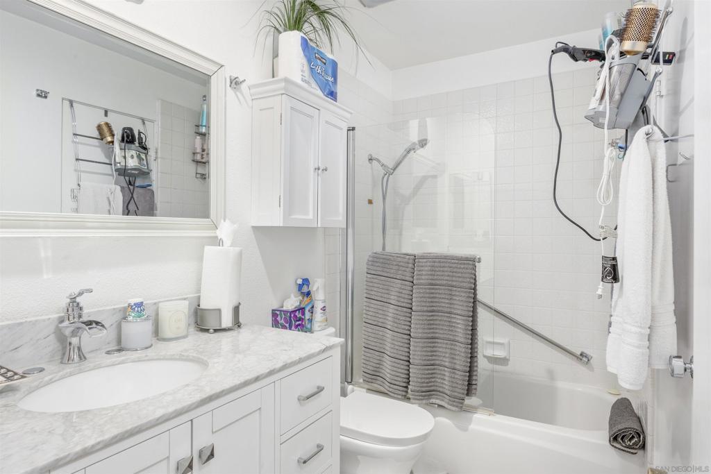 MLS #250044203SD image #7