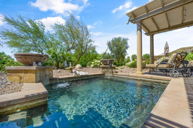 81569 Corte Monteleon, Indio CA: https://media.crmls.org/mediaz/9ffb0e96-525a-4955-bd82-fd36156dc08e.jpg