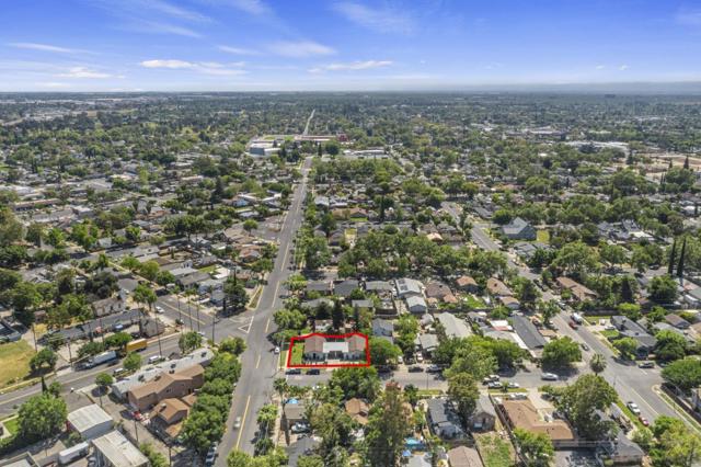 101 Maple Street, Modesto CA: https://media.crmls.org/mediaz/9ffc7b67-b6a8-46b9-b202-4099019eb9c4.jpg