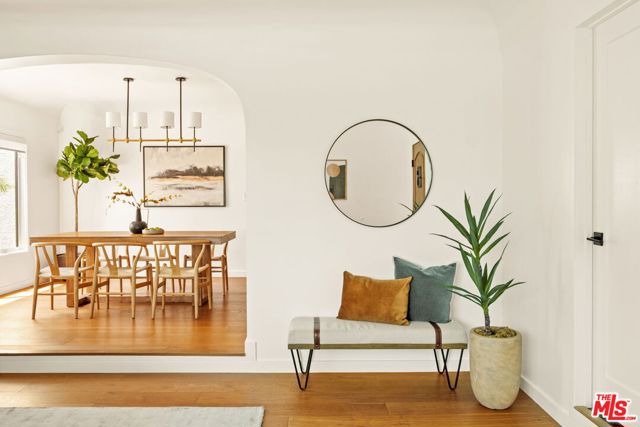 4313 W 59th Street, Los Angeles CA: https://media.crmls.org/mediaz/9ffc8380-6d98-4217-94c6-7b69aaa618bd.jpg