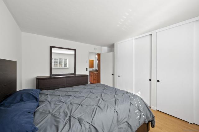 4651 Pico St, San Diego CA: https://media.crmls.org/mediaz/9ffd0e23-a66e-498a-bf13-fe21547a7283.jpg