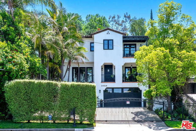 14318 Valley Vista Boulevard, Sherman Oaks CA: https://media.crmls.org/mediaz/9ffd5e34-02a1-4145-b6c7-b955e6d16ad6.jpg