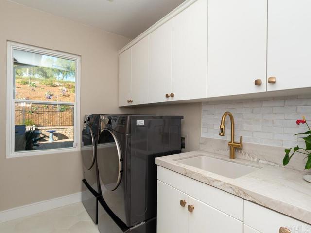 Detail Gallery Image 29 of 75 For 1210 Clos Duval, Bonsall,  CA 92003 - 3 Beds | 4/1 Baths