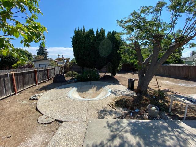 1472 Hampton Drive, Sunnyvale CA: https://media.crmls.org/mediaz/9fff51c9-54cd-44d1-b2e0-ac20c3f6d9ec.jpg