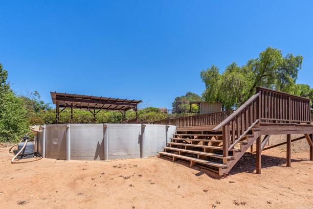 11549 Manzanita Rd, Lakeside CA: https://media.crmls.org/mediaz/9fffbb95-1fc1-4817-ace0-ddb78b2545df.jpg