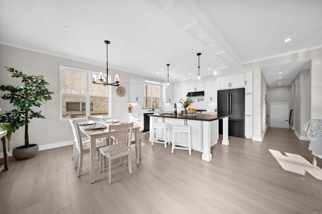 Image 7 of 59 For 812 Cleveland Street 1