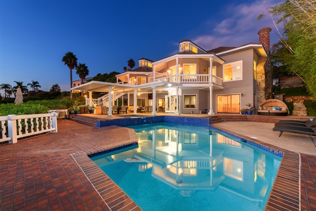 Photo of 3240 Piragua Street, Carlsbad, CA 92009