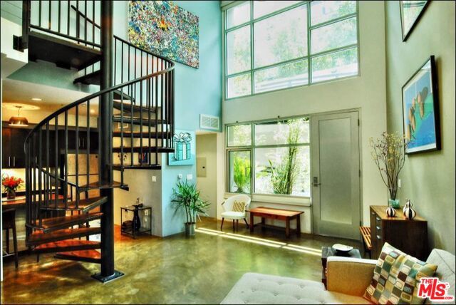 4111 W Sunset Blvd #223, Los Angeles, CA 90029