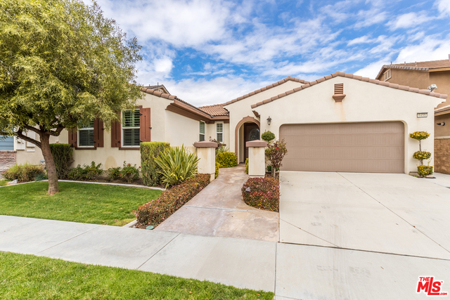 6498 Vanderbilt St, Chino, CA 91710