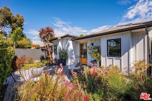 736 Sunset Avenue Venice, California This Sophisticated Contemporary California home in the heart of Venice. This massive modern home is complete with 4 bedrooms, 4.5 baths, that includes a wide open floor plan. Cook to your heart's content in the bright gourmet kitchen complete with contemporary light fixtures, entertainer's island, high appliances, built in fridge, sleek cabinets, and a large walk in pantry. This house offers a guest room on the first floor, that includes an en-suite and contemporary walk in closet. On the second floor you'll find two ensuite bedrooms, in addition to the master bedroom complete with a generous walk-in closet, private balcony, and elegant spa-like bathroom. And up above it all is an expansive sky deck with 360 degree views & sea breezes.This home offers an experience not to be missed just moments away from Rose Ave, Abbot Kinney & the Beach.