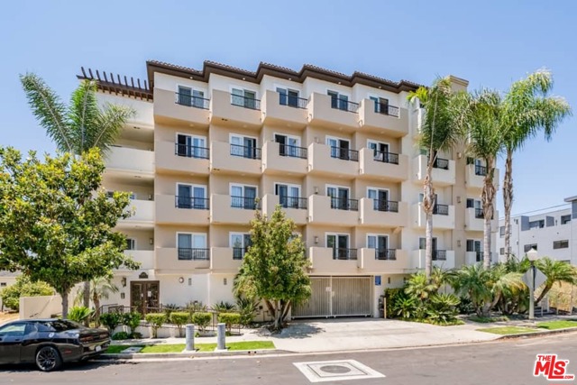 10417 Louisiana Ave #103, Los Angeles, CA 90025