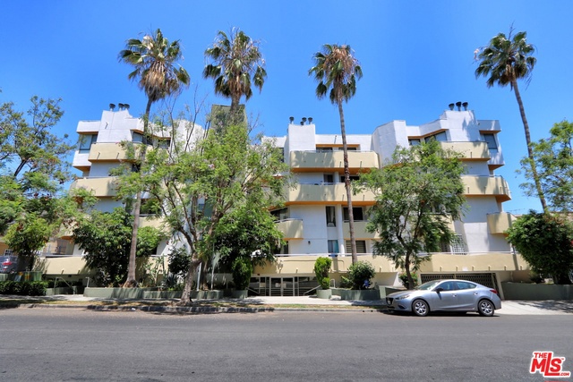 326 Westminster Ave #402, Los Angeles, CA 90020