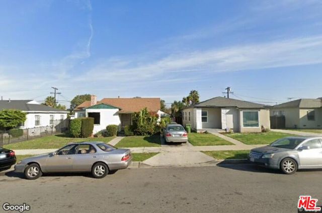 1877 W 96Th St, Los Angeles, CA 90047