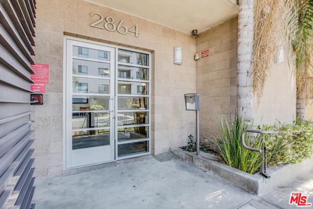 2864 Sunset Pl #205, Los Angeles, CA 90005