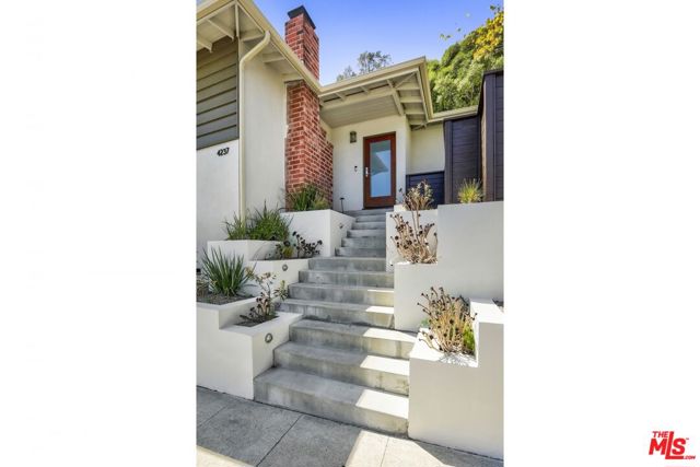 Image 3 for 4237 Caledonia Way, Los Angeles, CA 90065