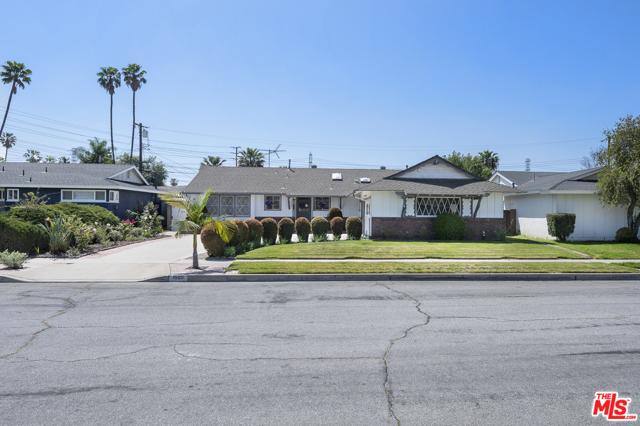 1520 W Harle Pl, Anaheim, CA 92802