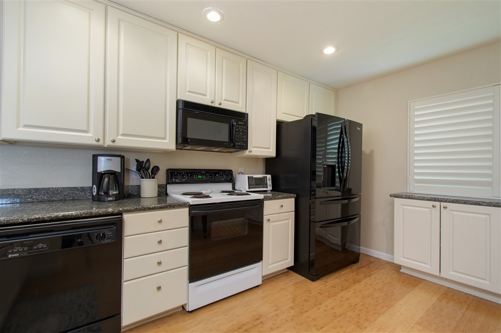 453 Sierra Ave - photo 6