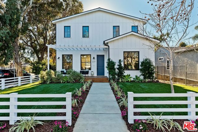 2247 Glyndon Avenue Venice, California Sophisticated Venice living awaits in this newly remodeled home. Corner lot on highly desirable tree-lined street. This home stands out amongst the rest. The first-floor entry invites you into an open floor plan featuring high ceilings and custom chevron wood floors. Spacious living area perfect for entertaining or family time. Gourmet kitchen with gorgeous countertops, large center island with Wolfe and Viking appliances. Double pocket doors open up to the large, private backyard. Perfect for indoor/outdoor entertaining. Bedroom/office downstairs with en suite. Upstairs you will find the master suite with private balcony and 2 additional bedrooms with en suite baths. Close to restaurants, boutiques, and the beach.