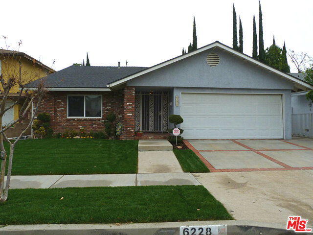 6228 HESPERIA Avenue