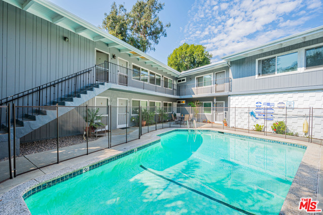 16411 W Sunset Boulevard Pacific Palisades, California We are pleased to offer this twelve unit courtyard pool complex in the beautiful Pacific Palisades. This is in a prime location with quick and easy access to the Westside. Minutes from the beach, Palisades Village, Third Street Promenade, Venice Boardwalk, and much more. This property epitomizes Southern California coastal beach city. Great unit mix consisting of: eight 1-bedroom / 1-bathroom,two 2-bedroom / 1.75-bathroom, and two studio units.