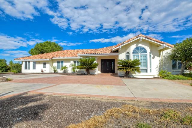 Photo of 2131 Corte Plata Espuela, Alpine, CA 91901