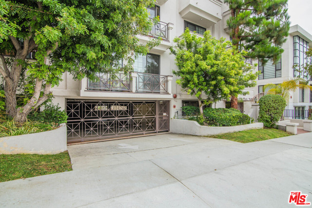 Image 2 for 860 S Lucerne Blvd #104, Los Angeles, CA 90005