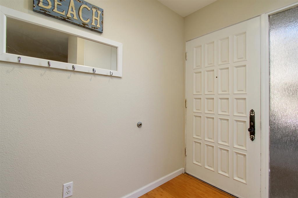 453 Sierra Ave - photo 4
