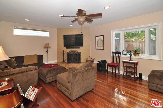 Family Room with Fireplace