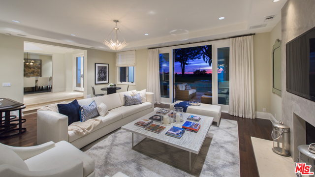12000 CREST Court