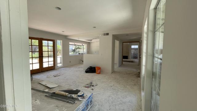 Kitchen/family room