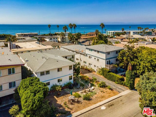 313 Calle Miramar, Redondo Beach, California 90277, ,Residential Income,Sold,Calle Miramar,21787786