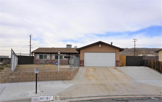 Oleander Pl, Barstow, CA 92311