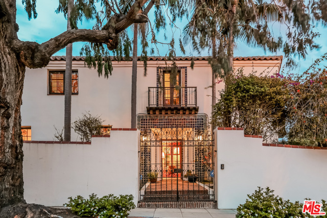 Photo of 102 OCEAN Way, Santa Monica, CA 90402