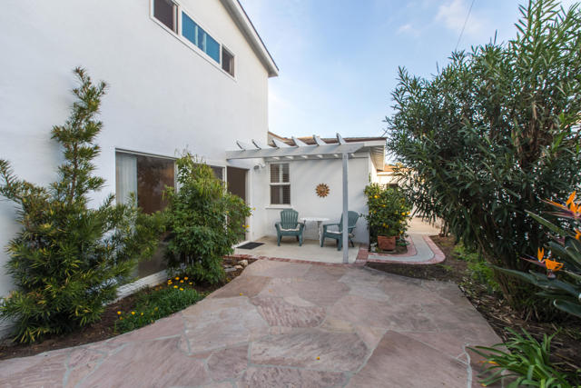 2101 Chestnut Avenue-20