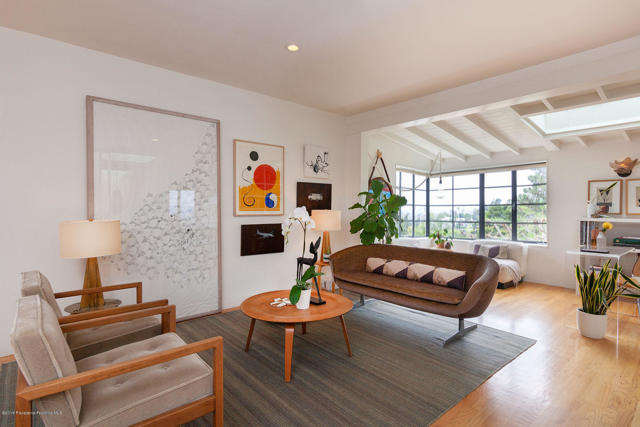 2109 Panorama Terrace, Los Angeles, CA 90039