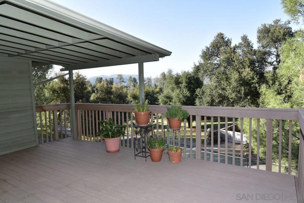 28943  Manzanita Trail