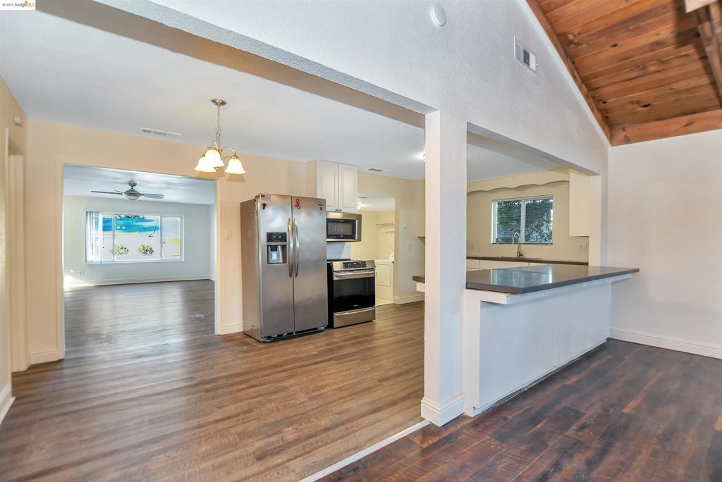 MLS #40976198 image #9