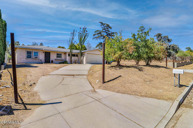 10413 Independence Ave, Chatsworth, CA 91311
